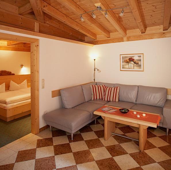 Apart Ehart Sankt Anton am Arlberg Rum bild